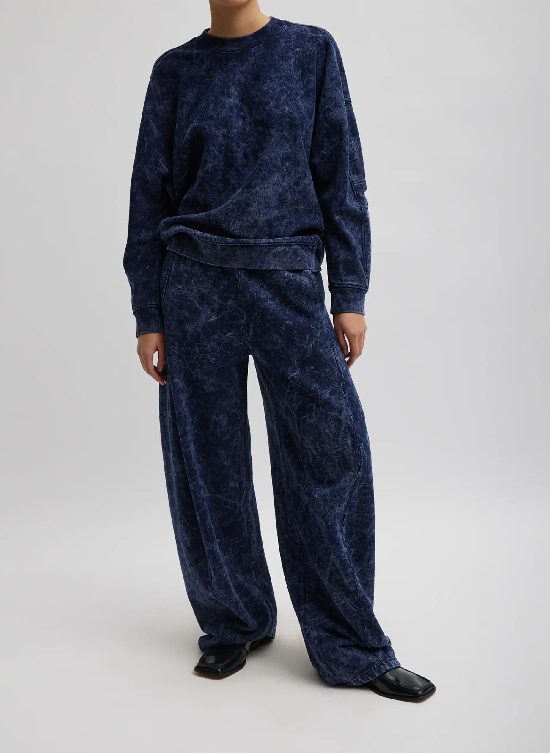 Leisure Sets|Knitwear & Sweatshirts>Tibi Acid Wash Cocoon Crewneck Sweatshirt Acid Navy