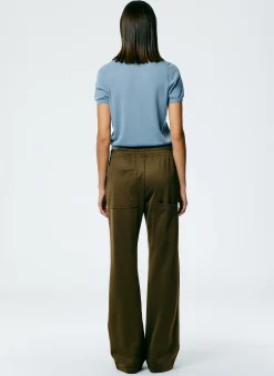 Pants & Shorts><noscript><img width=