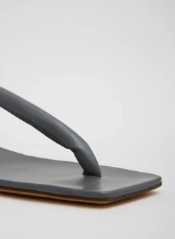 Sandals><noscript><img width=