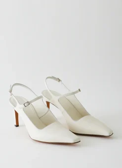 Heels><noscript><img width=