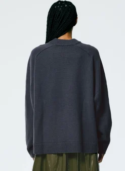 Knitwear & Sweatshirts><noscript><img width=