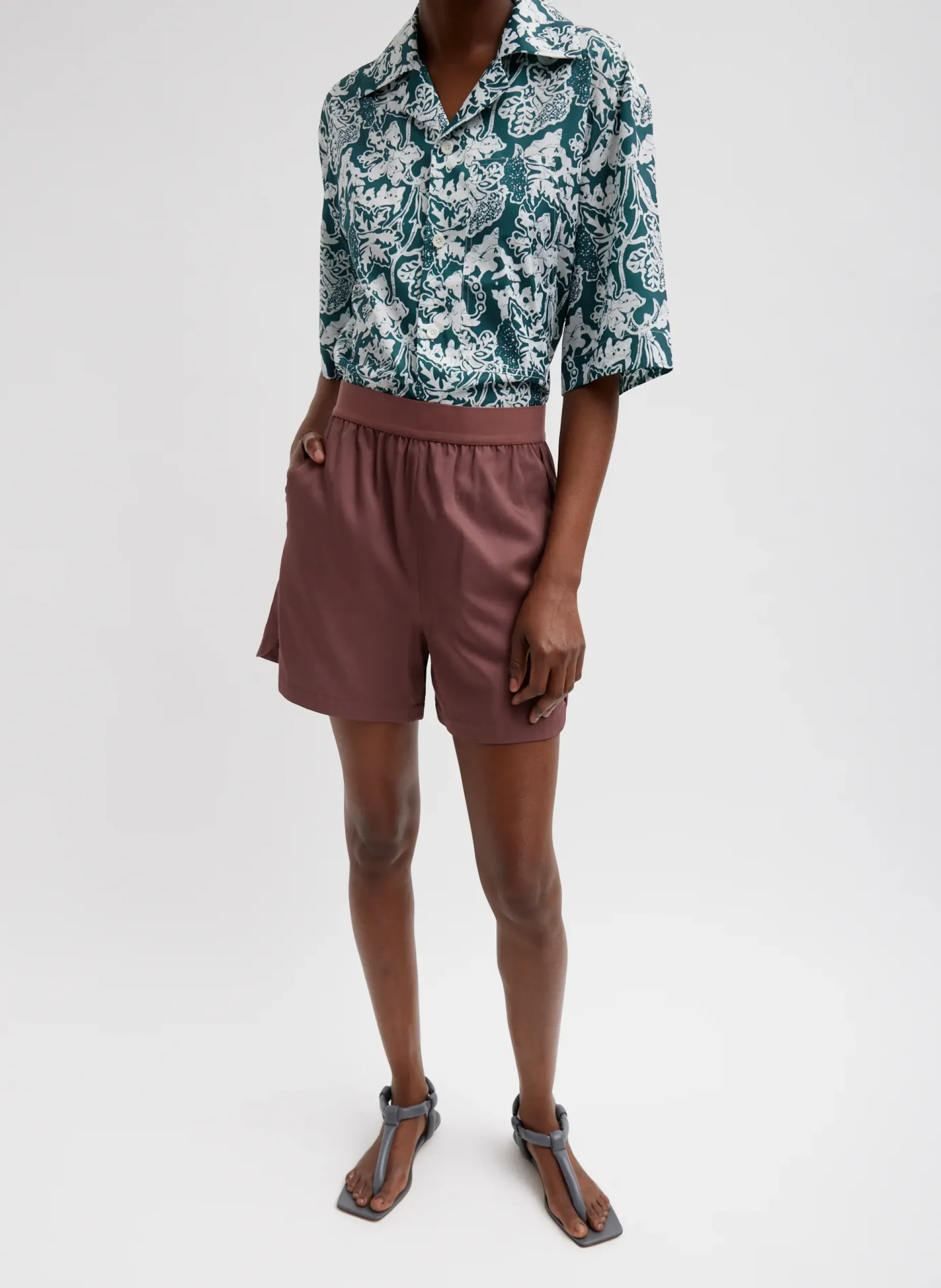 Suits|Pants & Shorts>Tibi Drapey Suiting Pull On Short Cinnamon