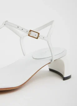 Heels|Sandals><noscript><img width=