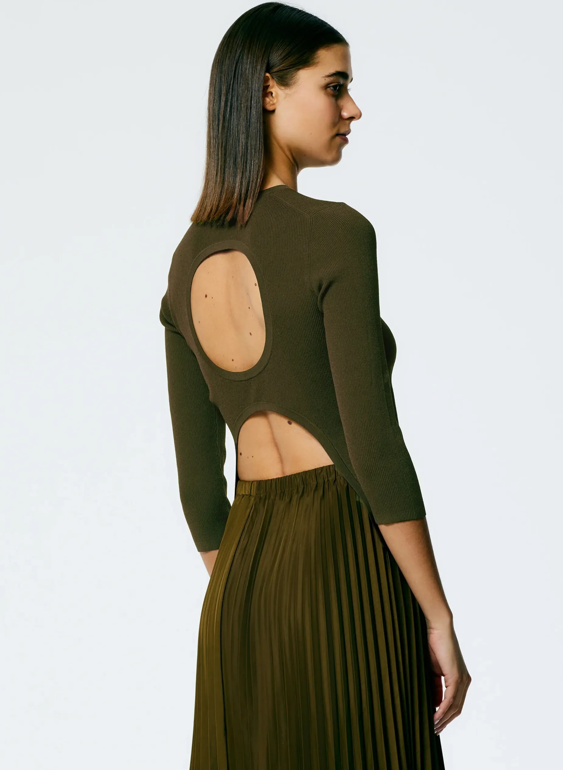 Tops>Tibi Giselle Stretch Sweater Circle Openback Pullover Wood