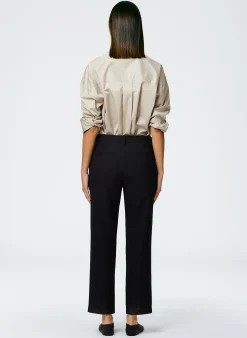 Suits|Pants & Shorts><noscript><img width=