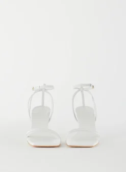 Heels|Sandals><noscript><img width=