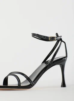 Heels|Sandals><noscript><img width=
