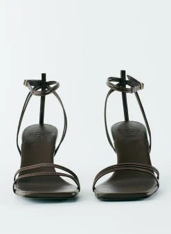 Heels|Sandals><noscript><img width=
