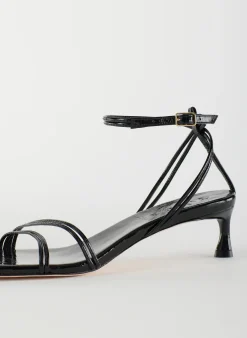 Heels|Sandals><noscript><img width=