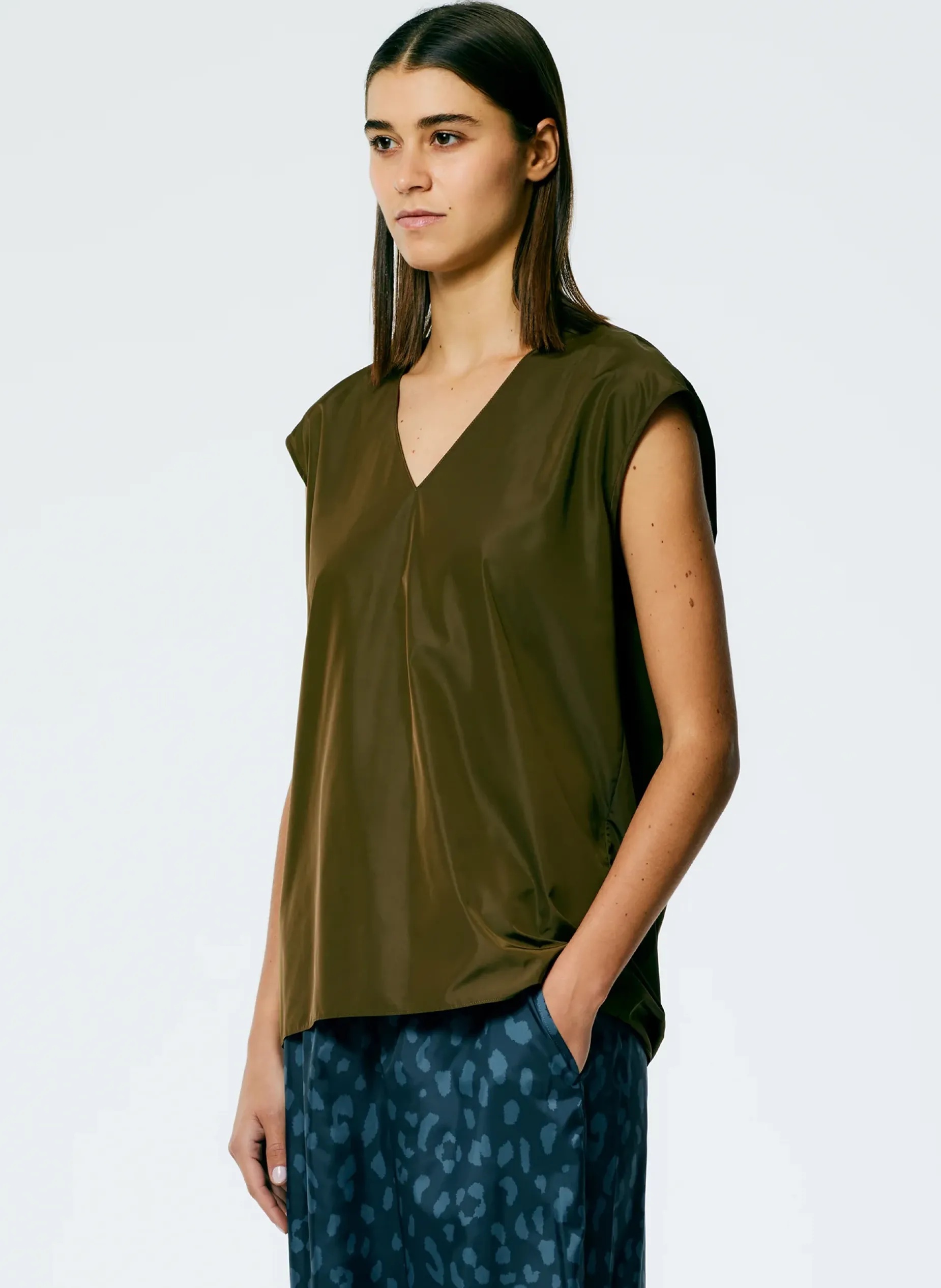 Tops>Tibi Italian Sporty Nylon Sleeveless V-Neck Top Wood