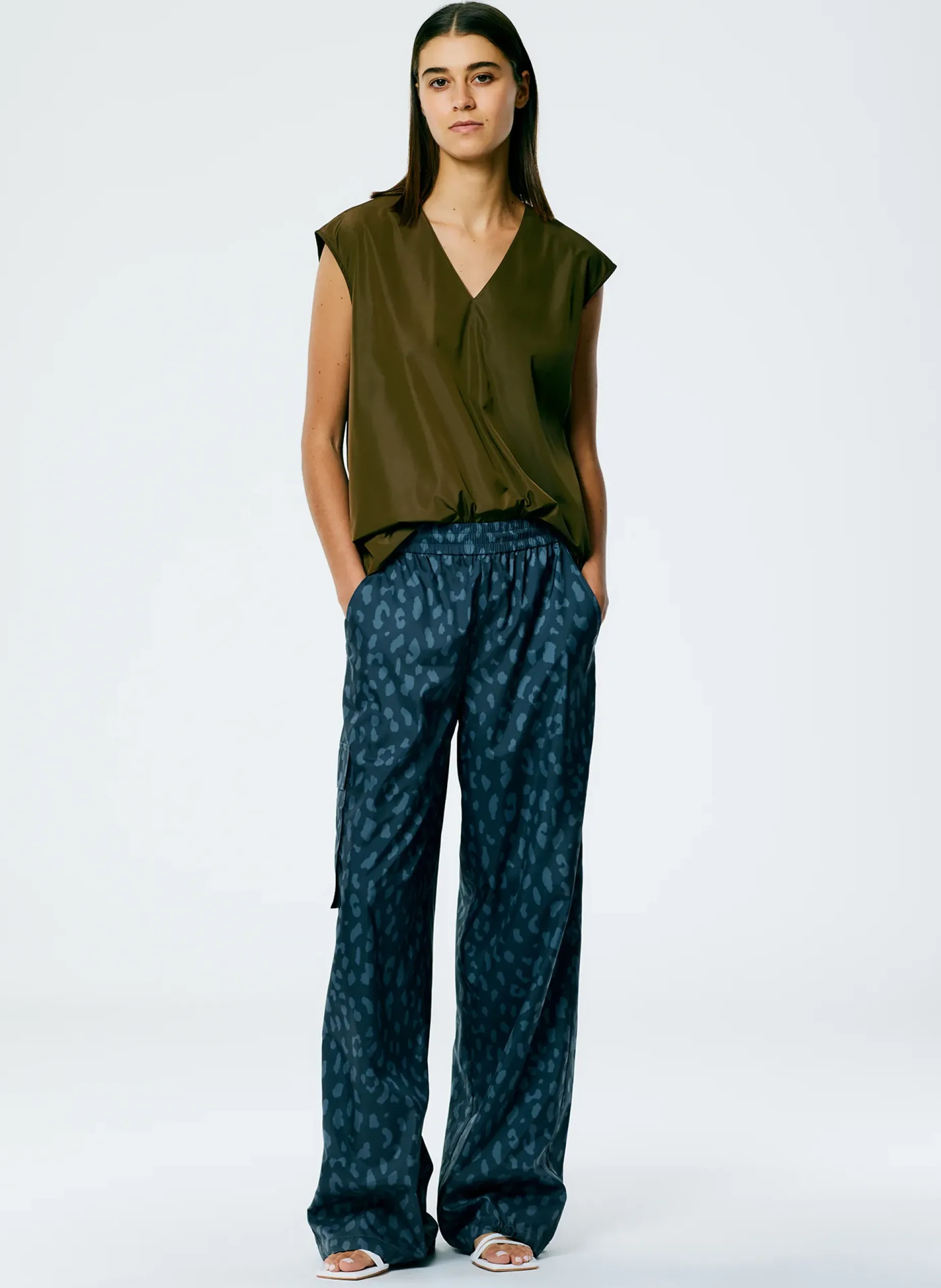 Tops>Tibi Italian Sporty Nylon Sleeveless V-Neck Top Wood