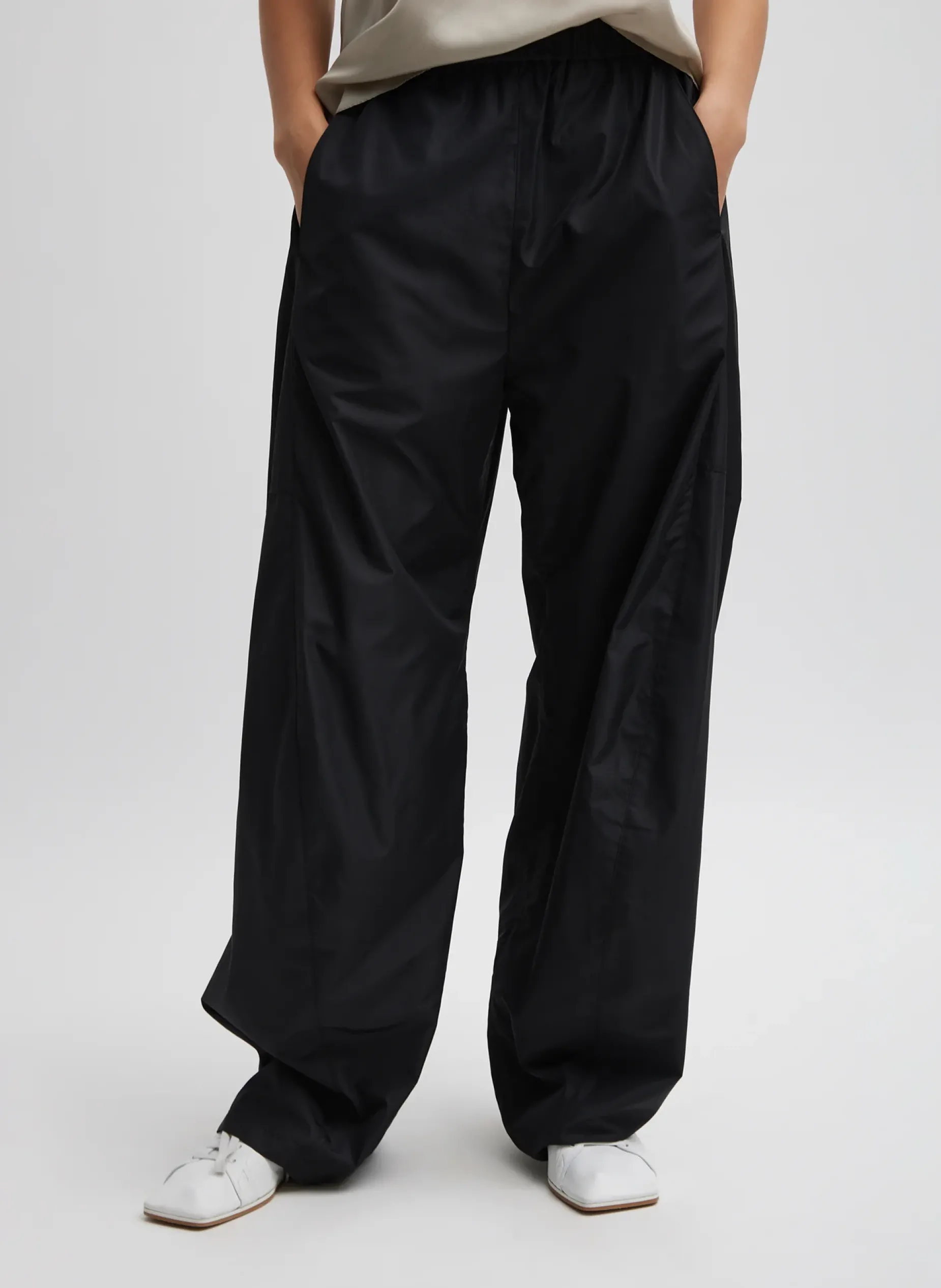 Pants & Shorts>Tibi Italian Sporty Nylon Winslow Pant Black
