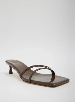 Heels|Sandals><noscript><img width=