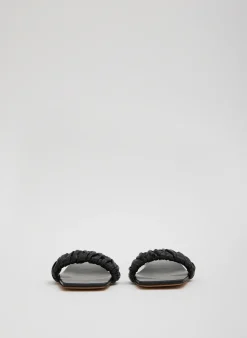Flats|Sandals><noscript><img width=