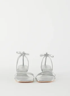 Heels|Sandals><noscript><img width=