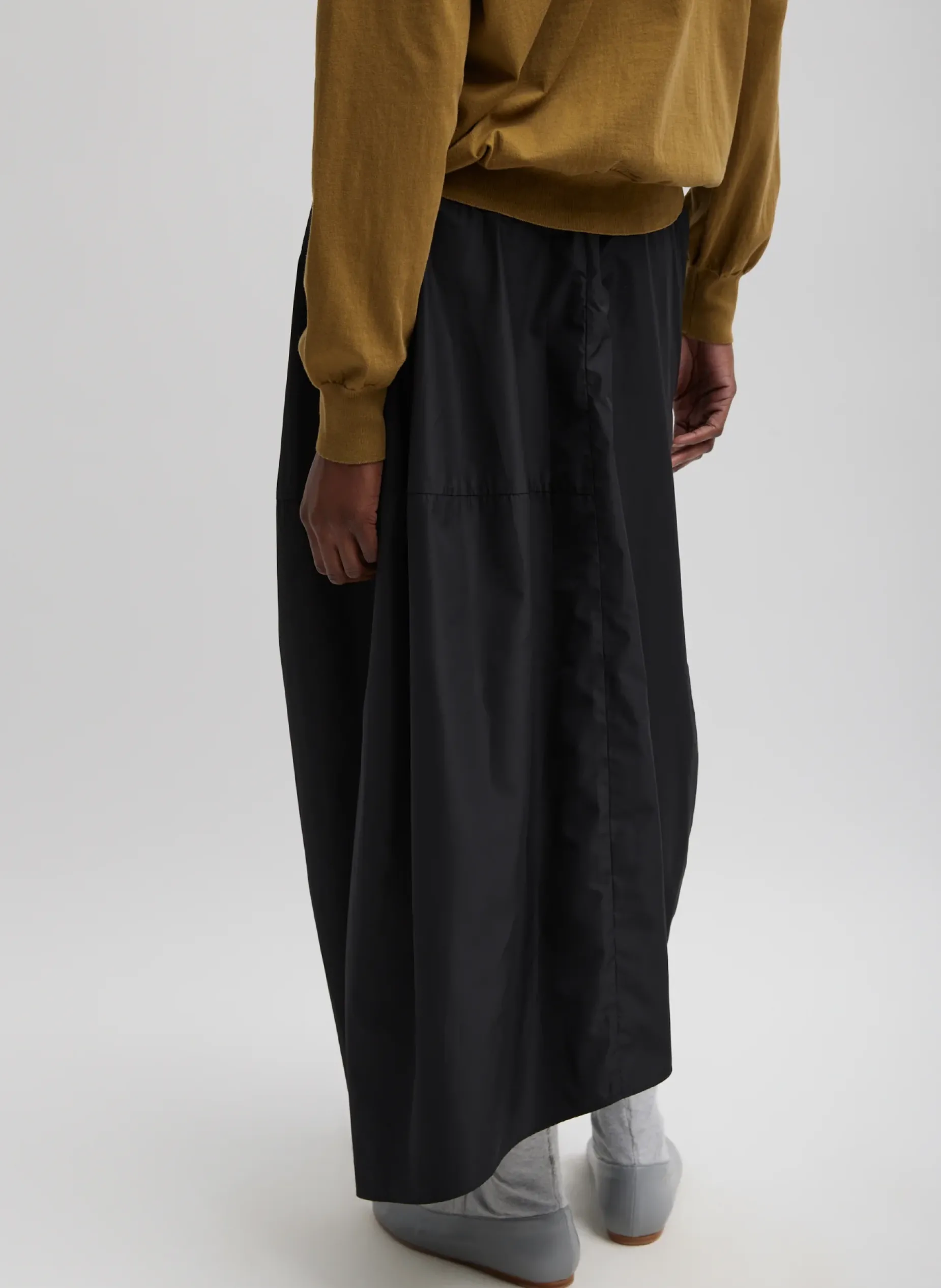 Skirts|Fundamentals - WOFs>Tibi Nylon Asymmetrical Balloon Skirt Black