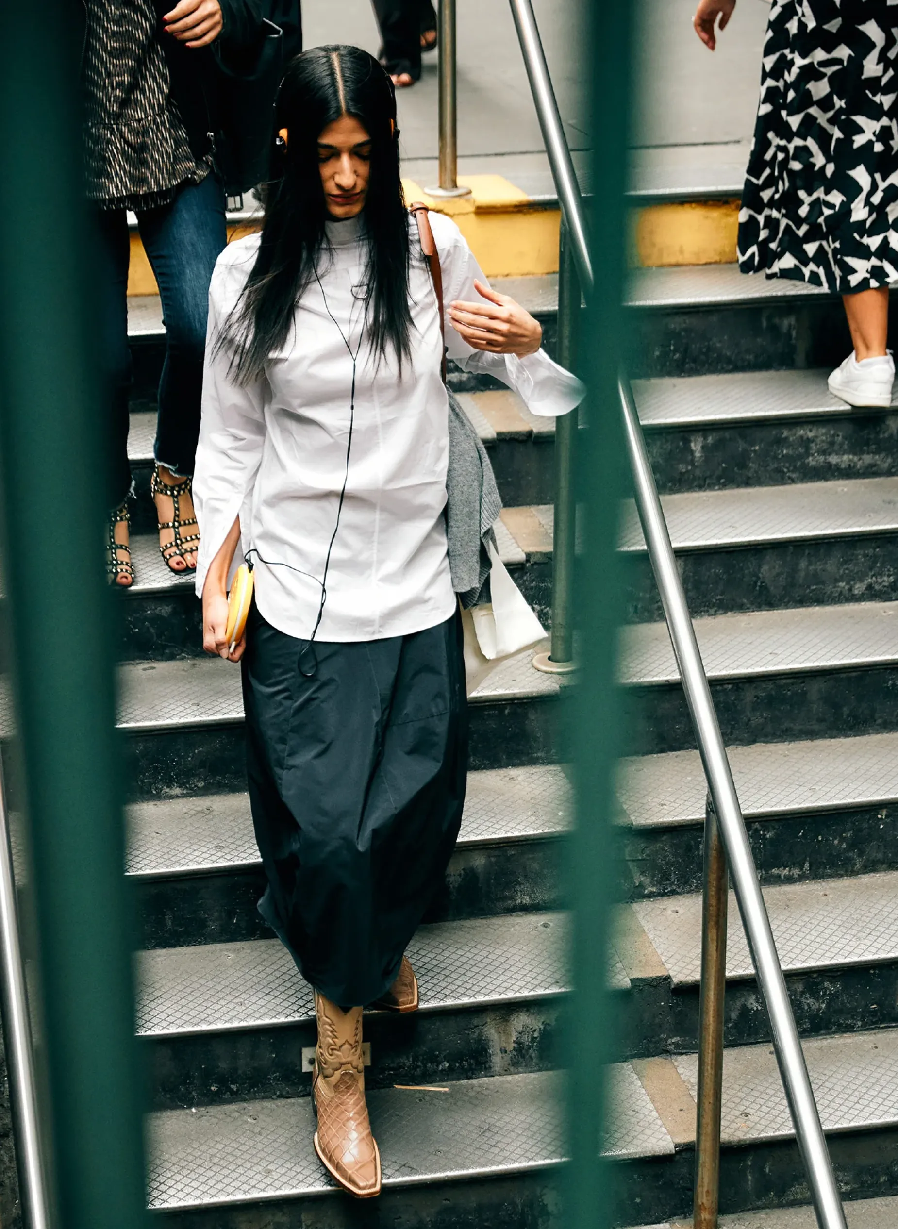 Skirts|Fundamentals - WOFs>Tibi Nylon Asymmetrical Balloon Skirt Navy