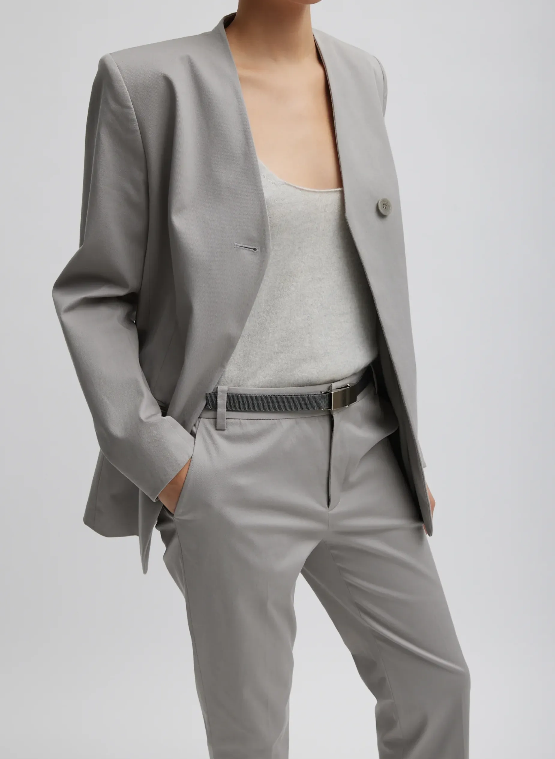 Suits|Pants & Shorts>Tibi Oliver Cotton Stretch Tricotine Lennon Ankle Pant Grey Moon