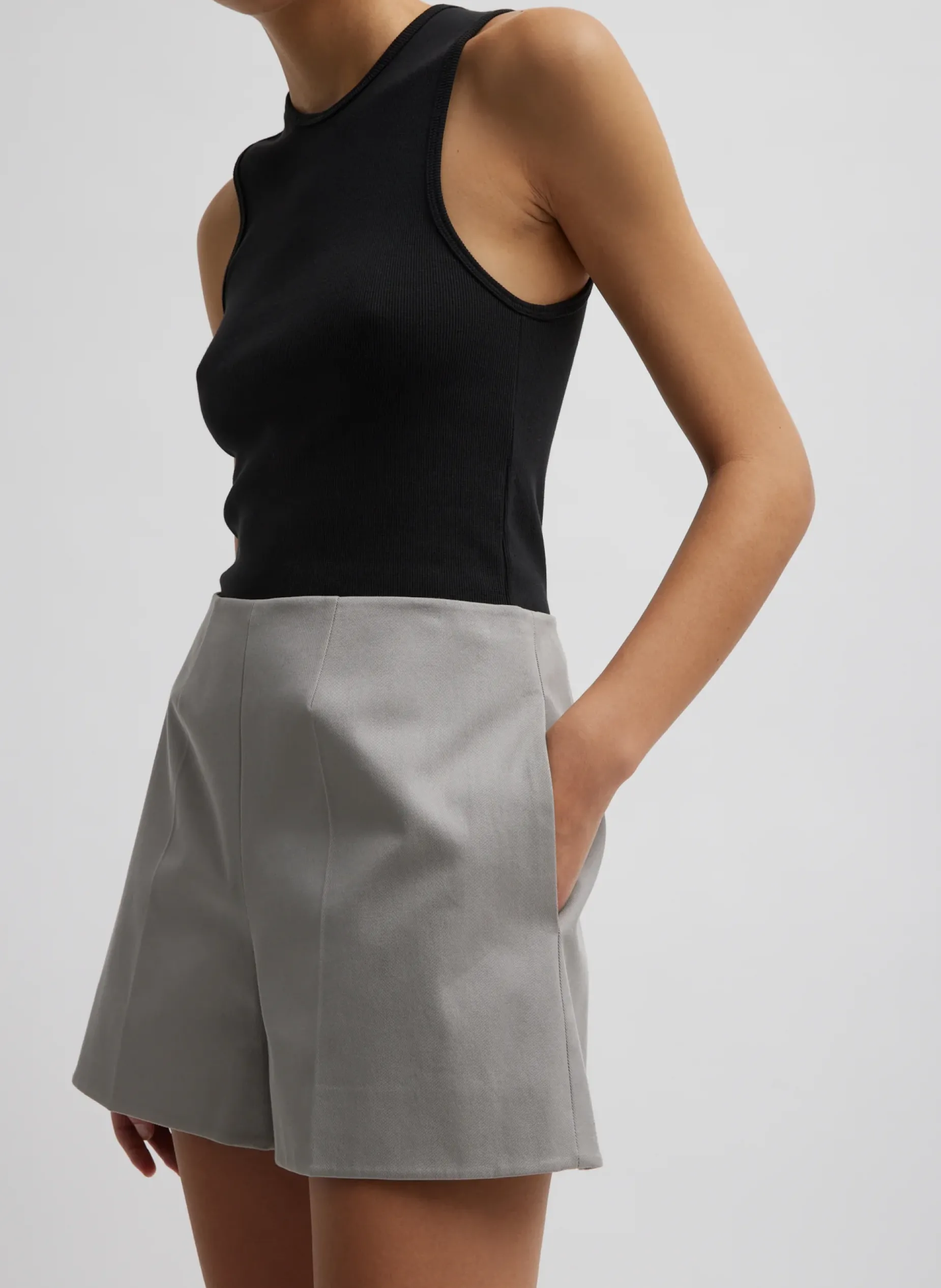 Suits|Pants & Shorts>Tibi Oliver Cotton Stretch Tricotine Structured Shorts Grey Moon