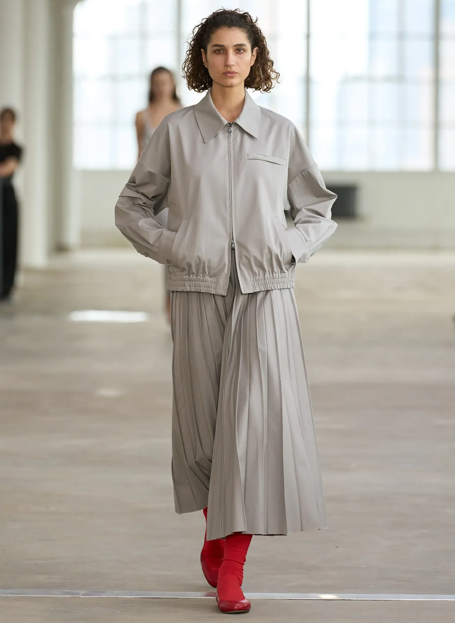Skirts>Tibi Oliver Cotton Stretch Tricotine Pintucked Skirt Grey Moon