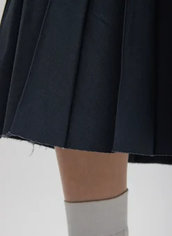 Skirts><noscript><img width=