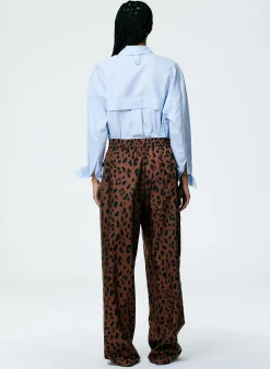 Pants & Shorts><noscript><img width=