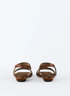 Flats|Sandals><noscript><img width=