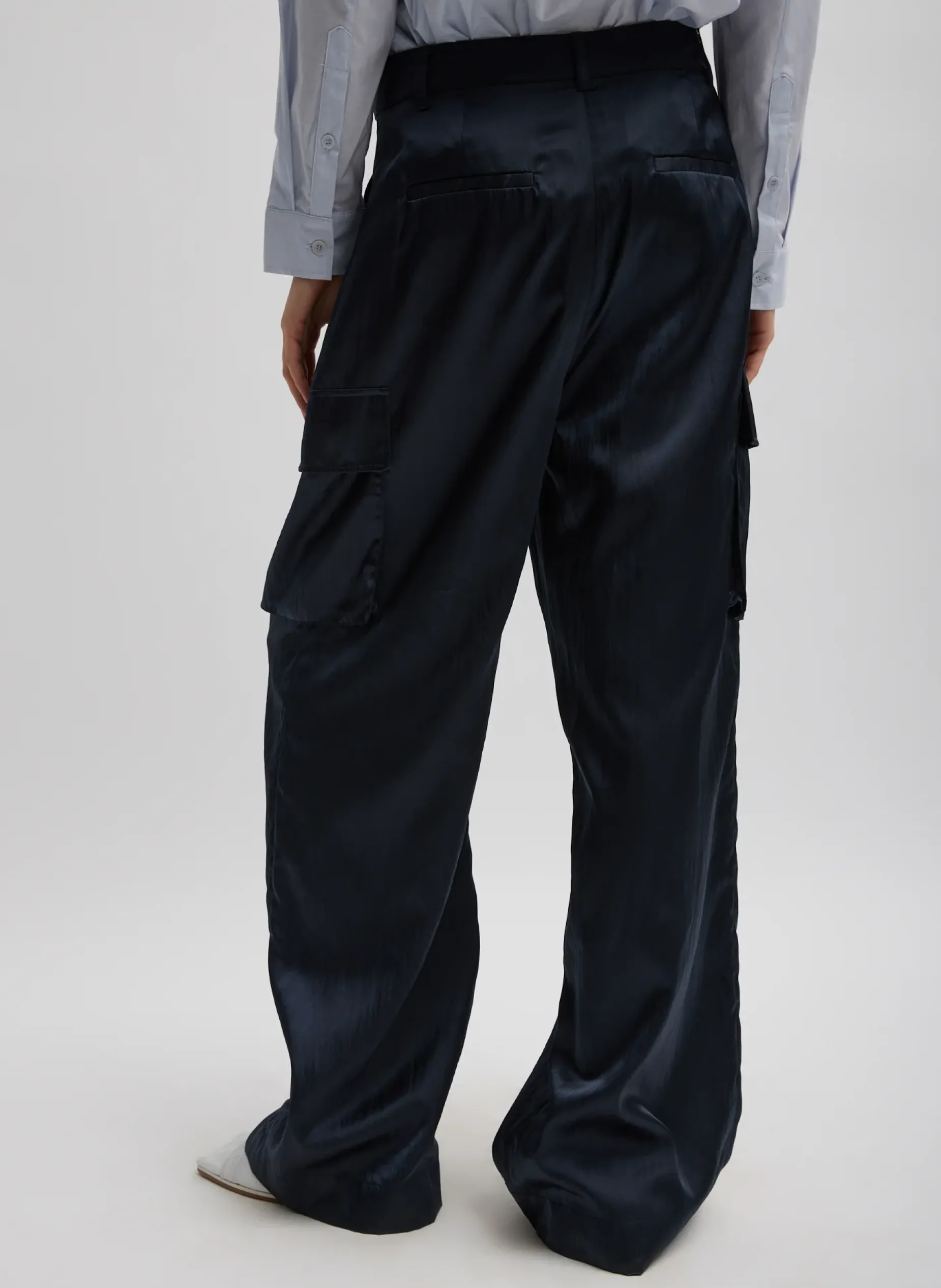 Pants & Shorts|Fundamentals - WOFs>Tibi Shiny Nylon Pleated Stella Cargo Pant Navy