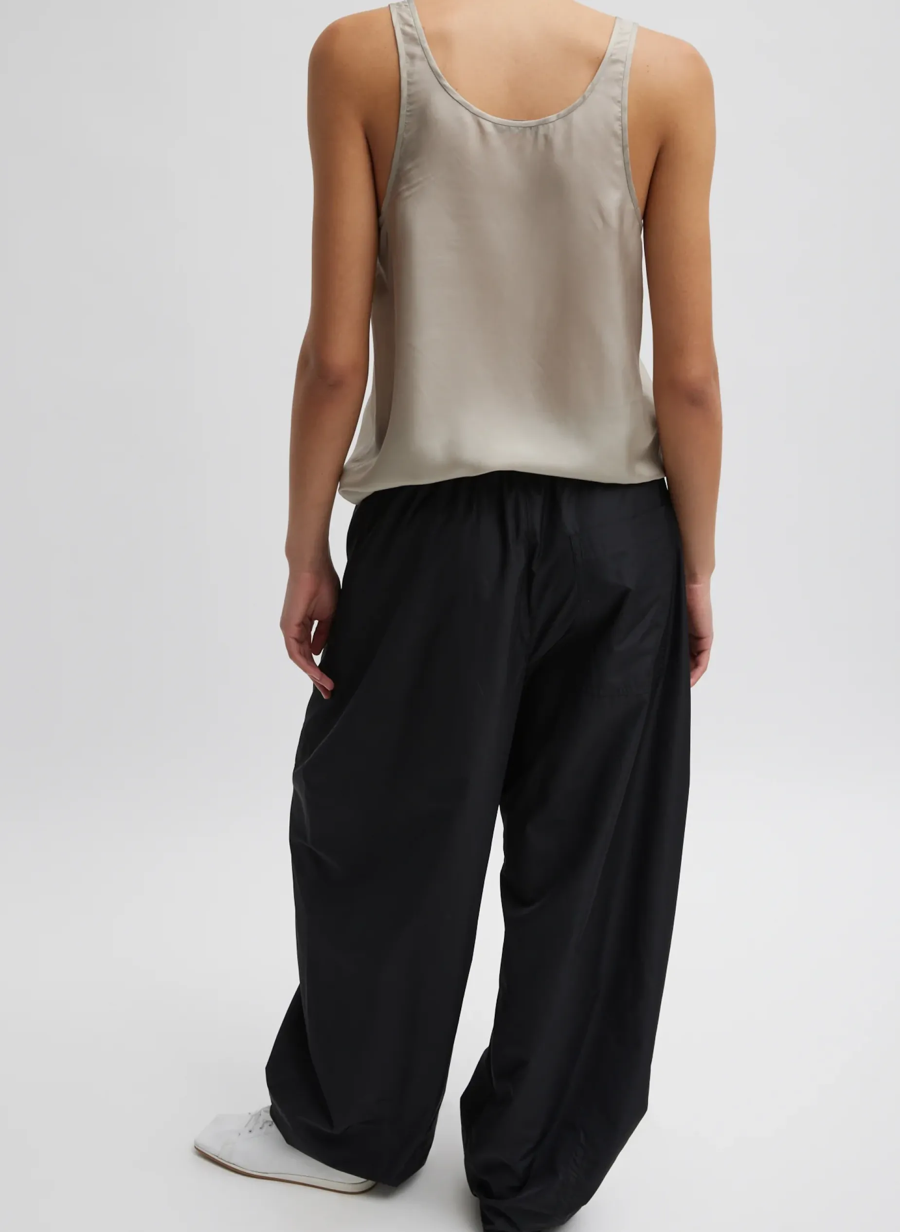 Tops>Tibi Silk Habutai Tank Top Light Stone