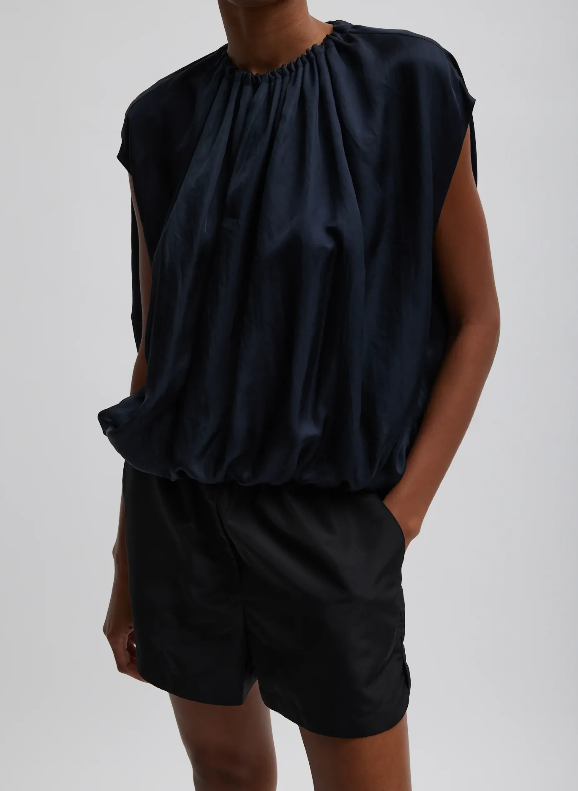 Suits|Pants & Shorts>Tibi Silk Nylon Pull On Shorts Black