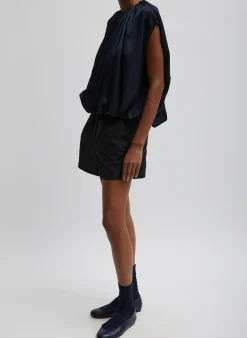 Suits|Pants & Shorts><noscript><img width=