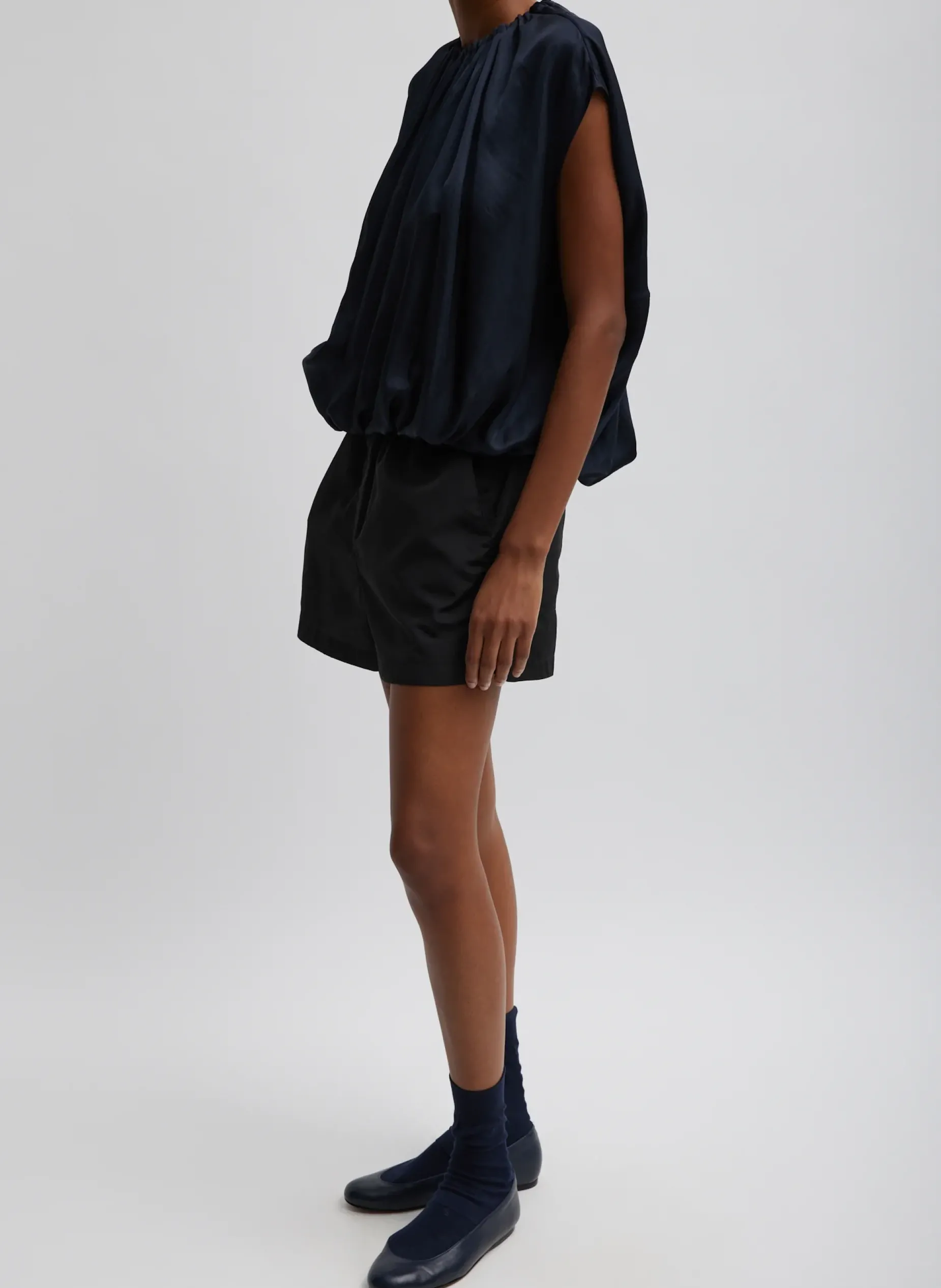 Suits|Pants & Shorts>Tibi Silk Nylon Pull On Shorts Black
