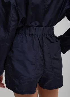 Suits|Pants & Shorts><noscript><img width=