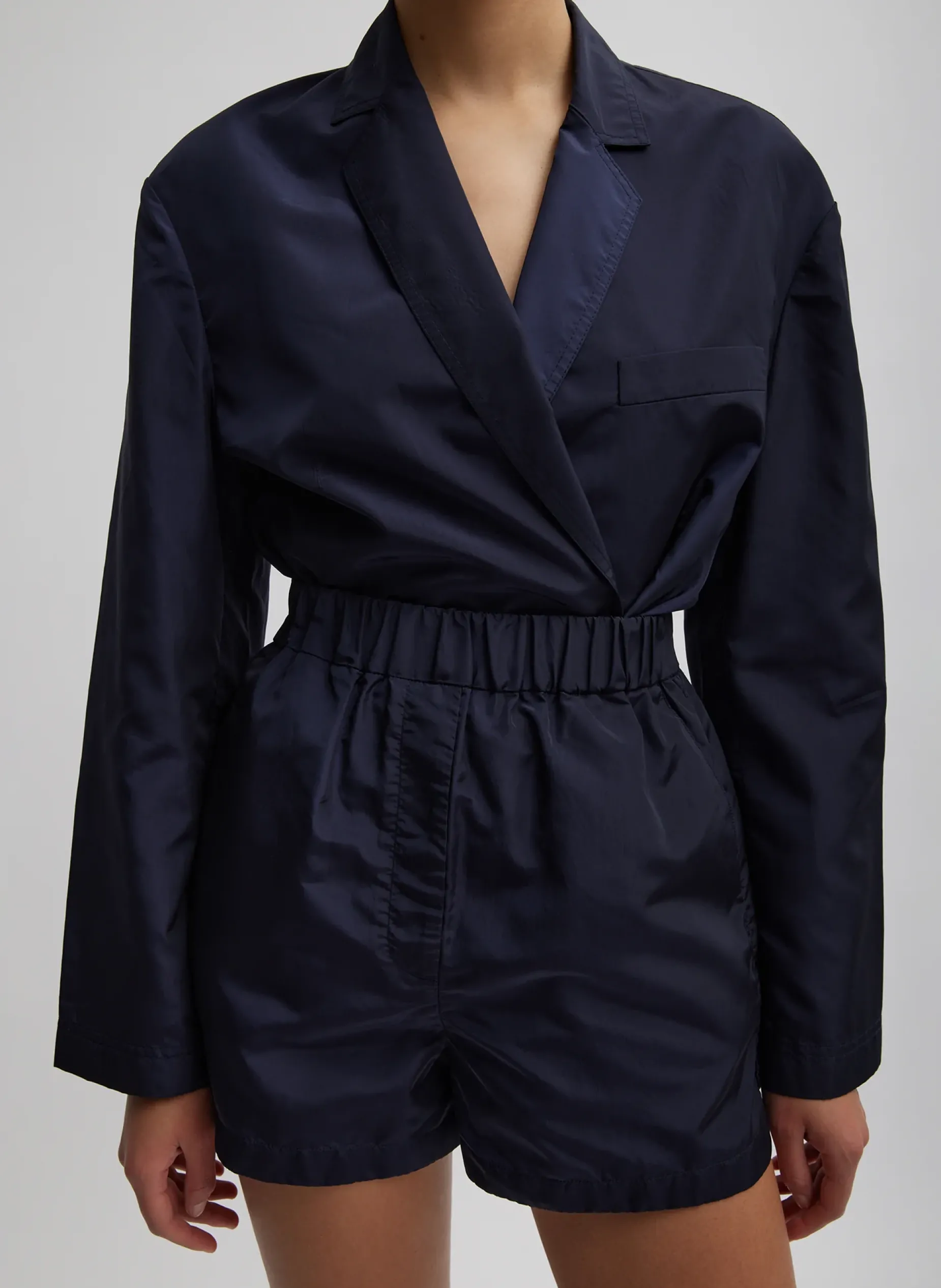 Suits|Pants & Shorts>Tibi Silk Nylon Pull On Shorts Navy