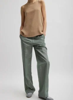 Suits|Pants & Shorts><noscript><img width=