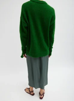 Knitwear & Sweatshirts><noscript><img width=