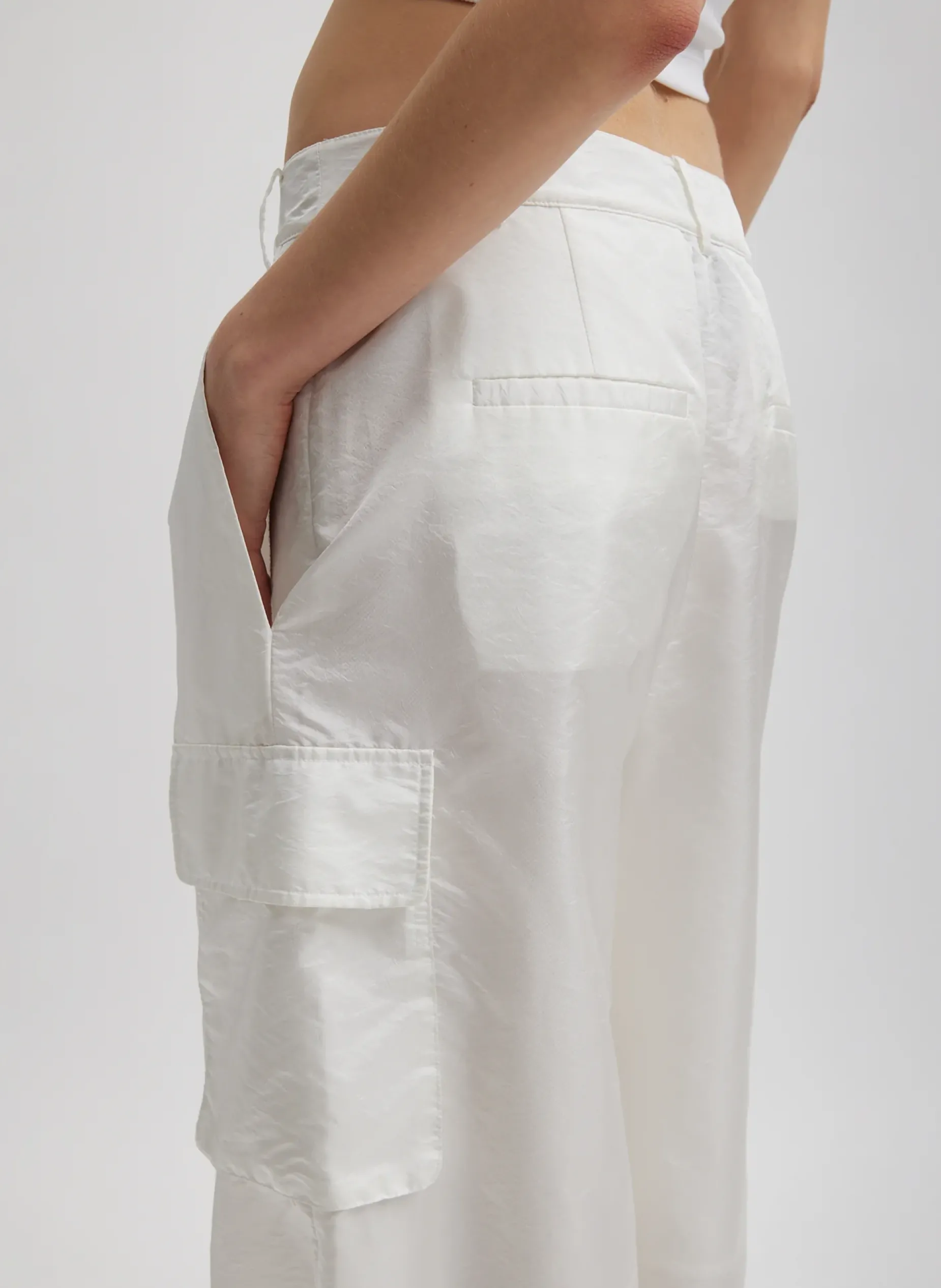 Pants & Shorts|Fundamentals - WOFs>Tibi Stella Crispy Nylon Pleated Cargo Pant White