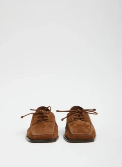 Curated Closets|Flats><noscript><img width=