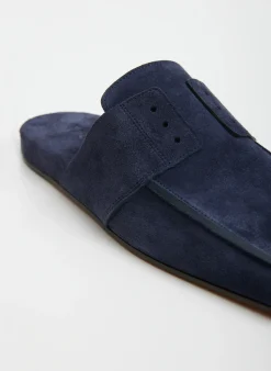 Flats|Curated Closets><noscript><img width=
