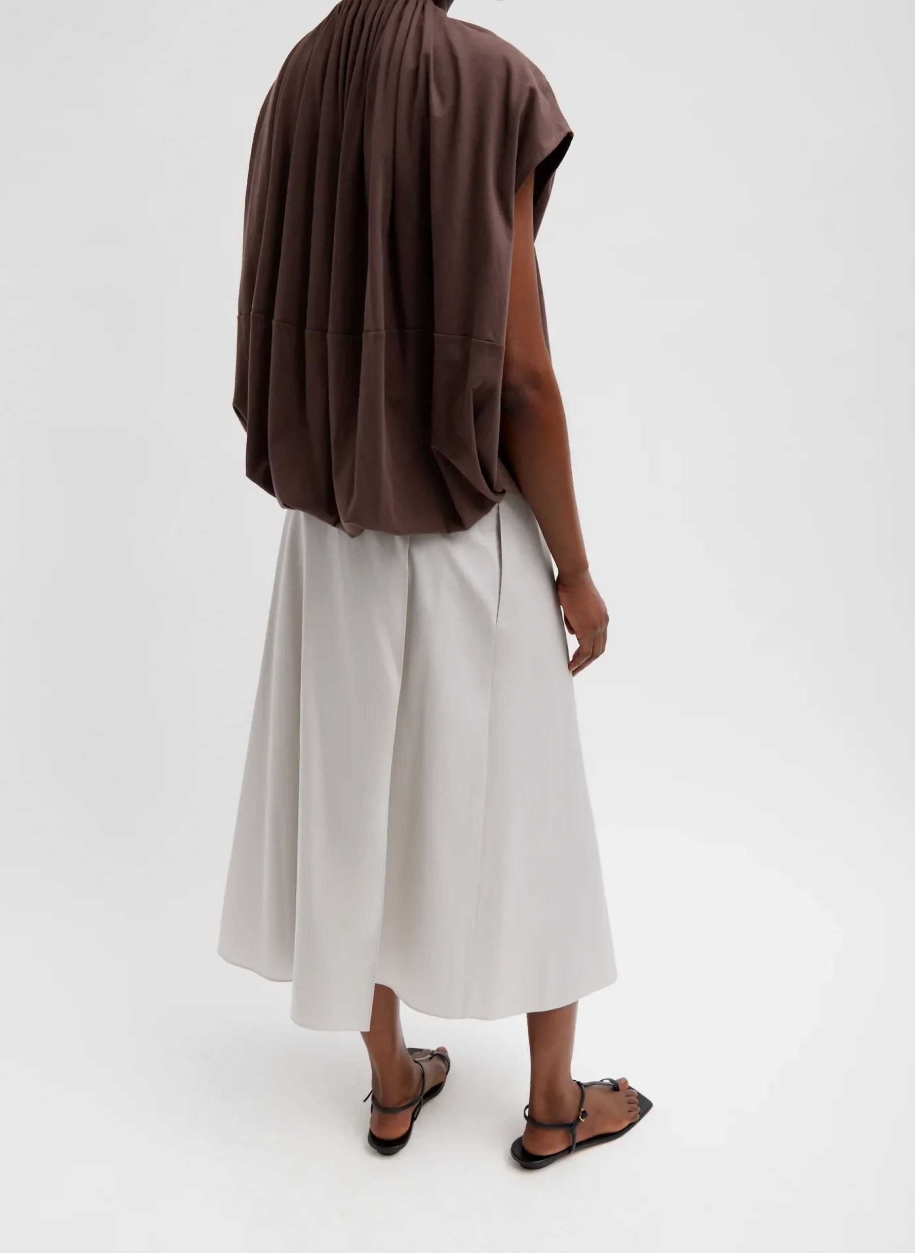 Tops>Tibi T-Shirting Shirred Neck Circular Top Cacao