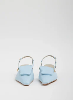Heels><noscript><img width=